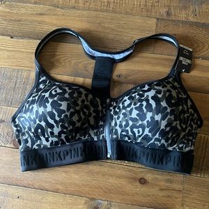 COPY - Victoria Secret PINK sports bra